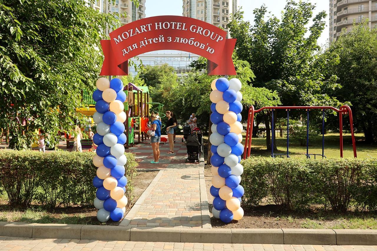 Arcadia Hotel Odessa Buitenkant foto