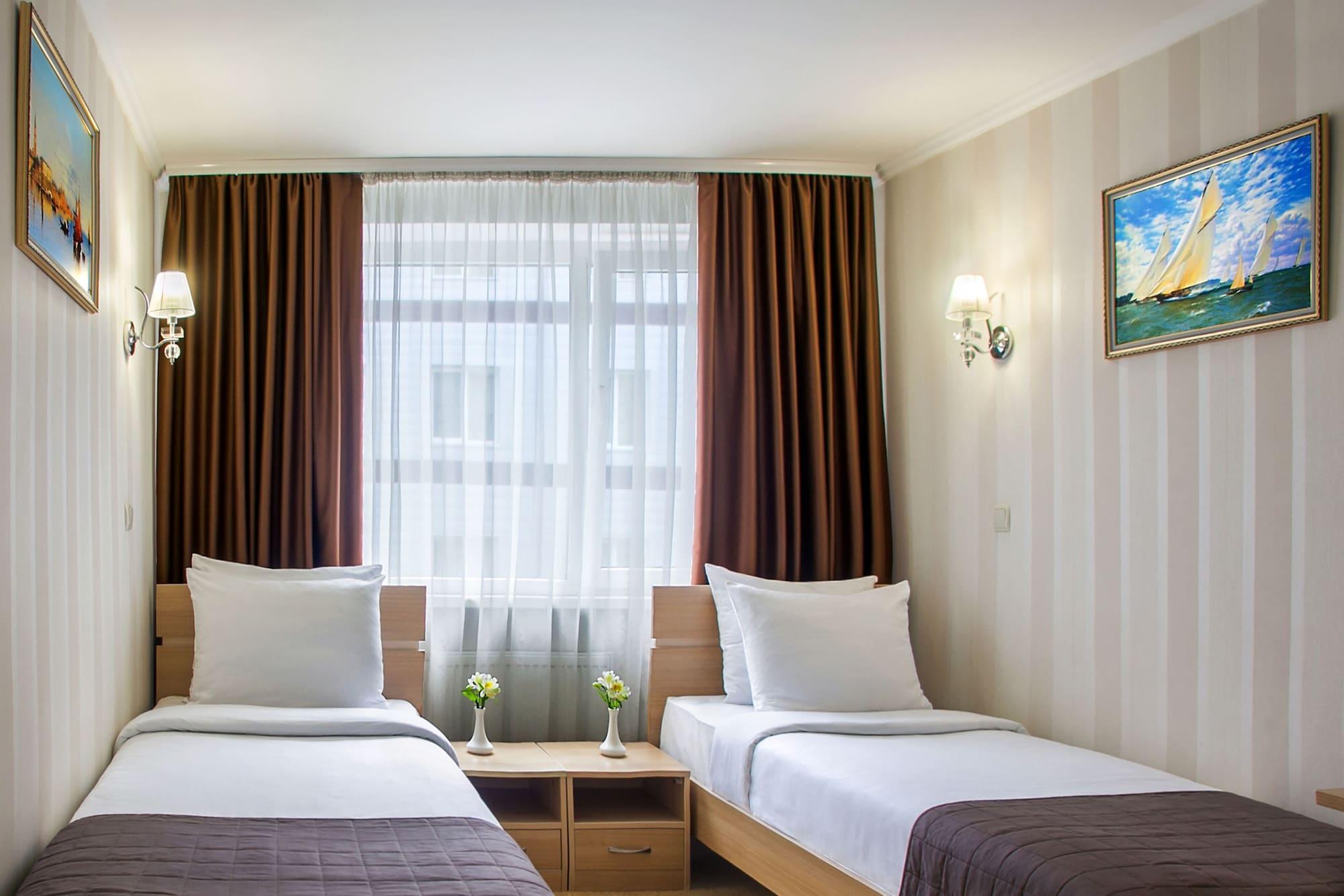 Arcadia Hotel Odessa Buitenkant foto