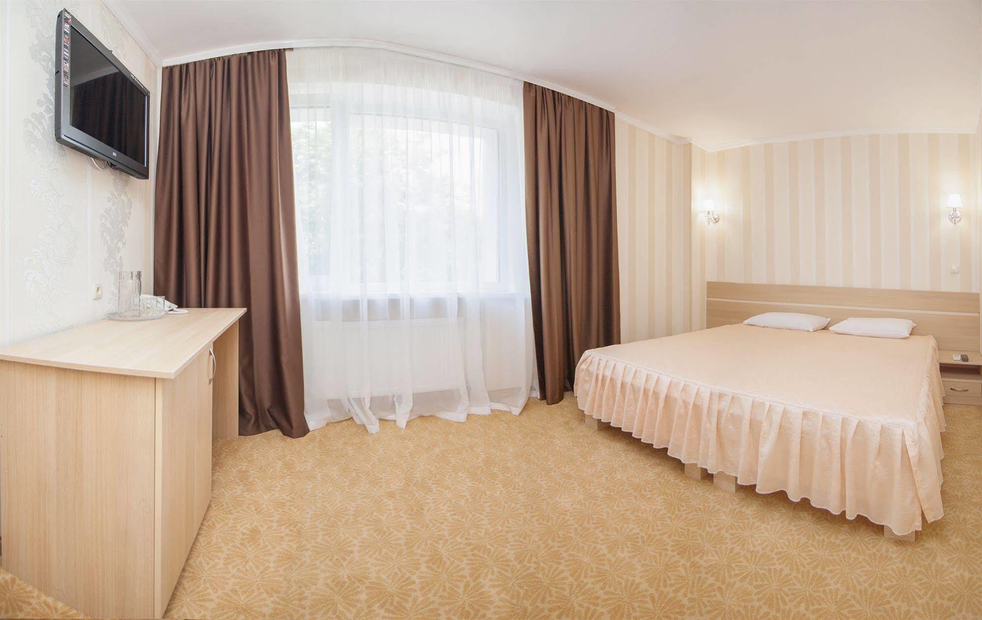 Arcadia Hotel Odessa Buitenkant foto